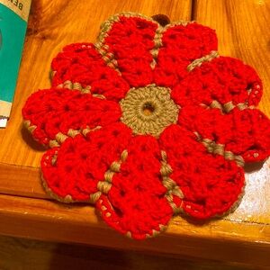 Doily Round Flower Hook Handmade Red Green Orange Art Deco Italy